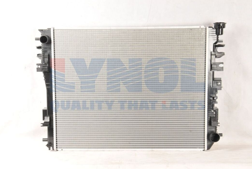 2022 Ram 1500 Classic 5.7L V8 Radiator | LR13772